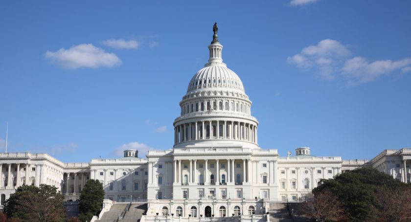 Dietary Supplement Listing Act Introduced in House of Representatives